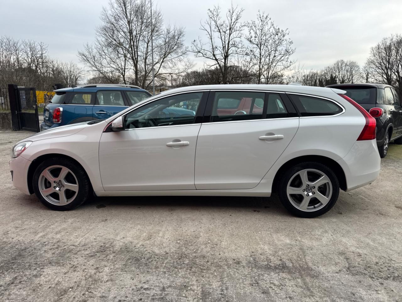 Volvo V60 D3 Geartronic Summum