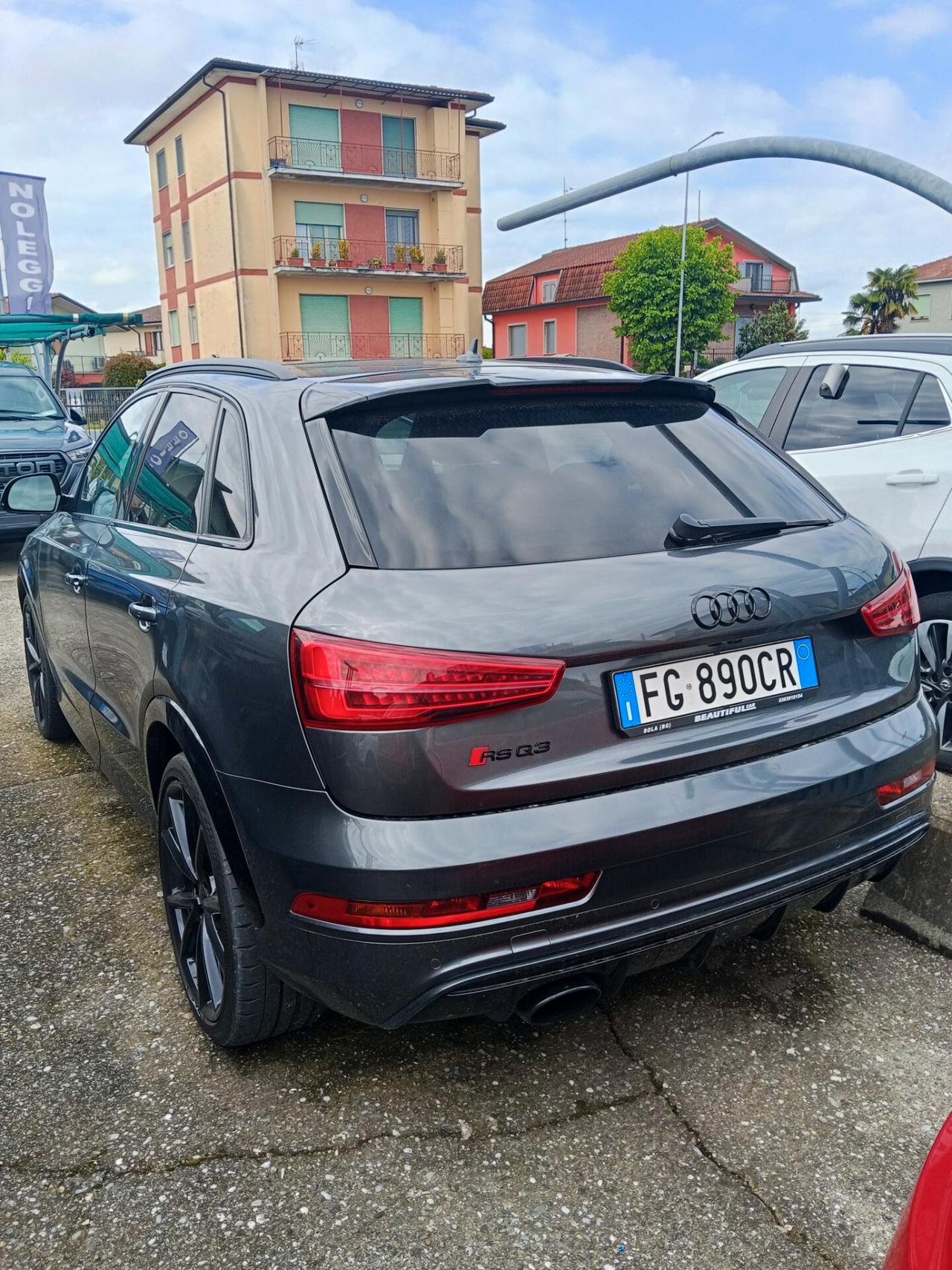 Audi RS Q3 Performance