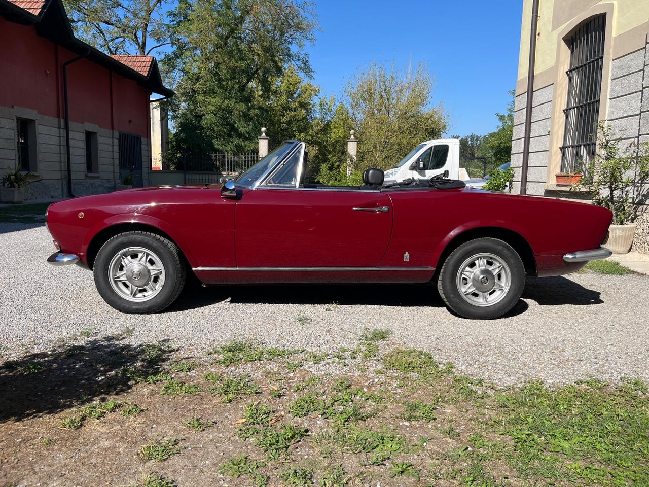 Fiat 124 Spider 1600 cc