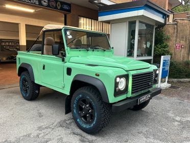 Land Rover Defender 90 2.2 TD4 Soft top E N1