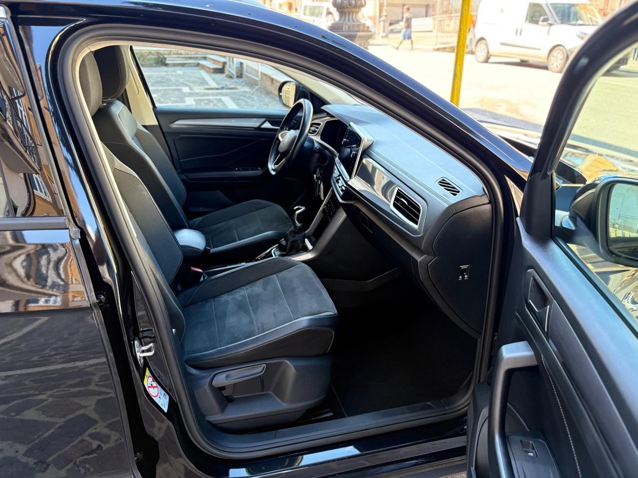 Volkswagen T-Roc 2.0 TDI Style FULL/LED/NAV