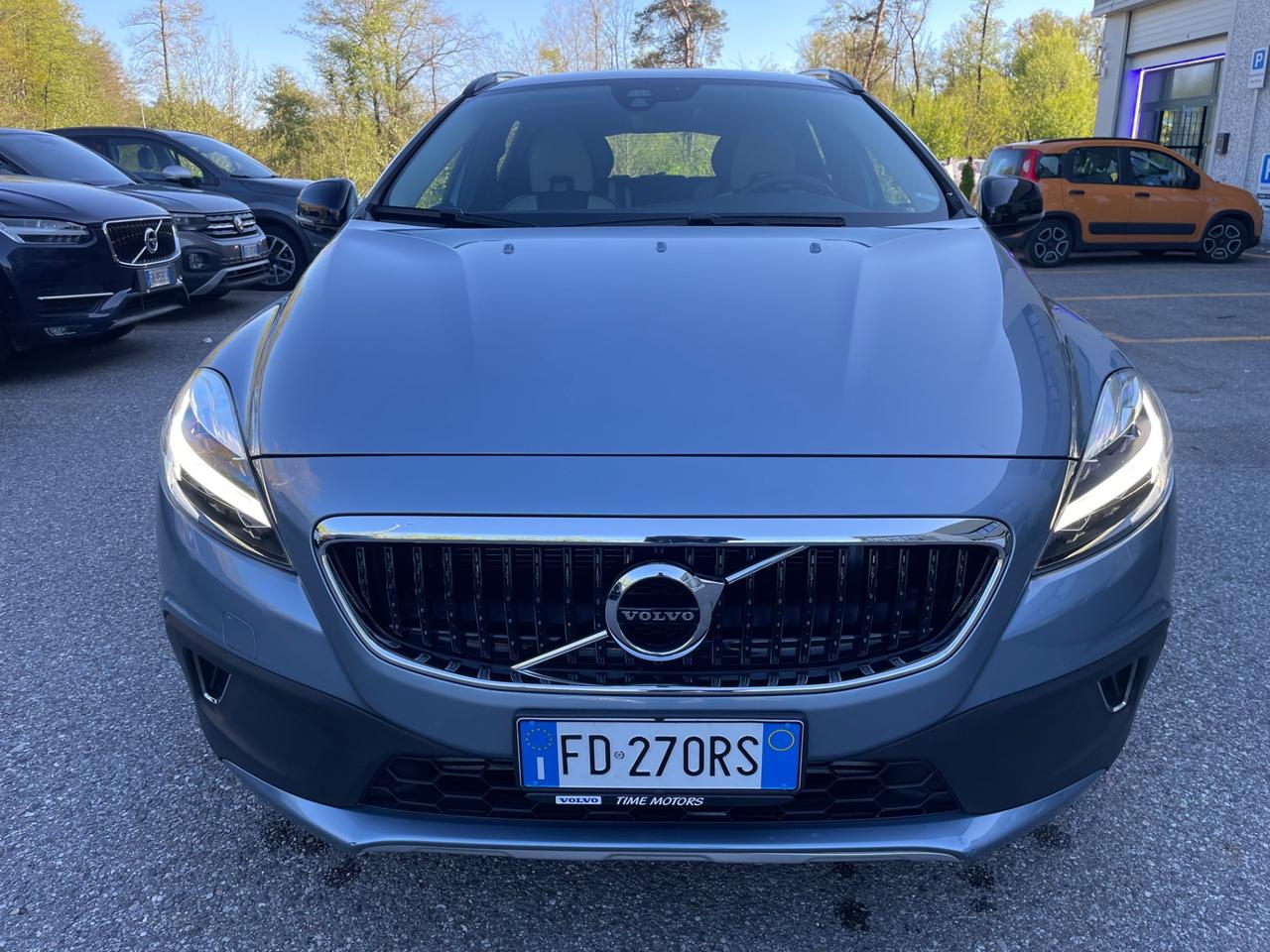Volvo V40 Cross Country V40 Cross Country*4x4*Automatik*Solo 48000km*
