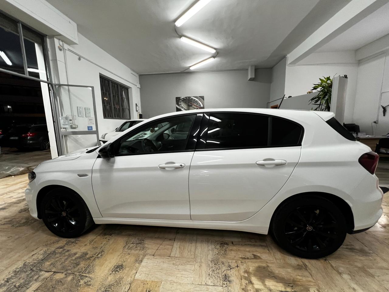 Fiat Tipo 1.4 T-Jet 120CV GPL 5 porte S-Design