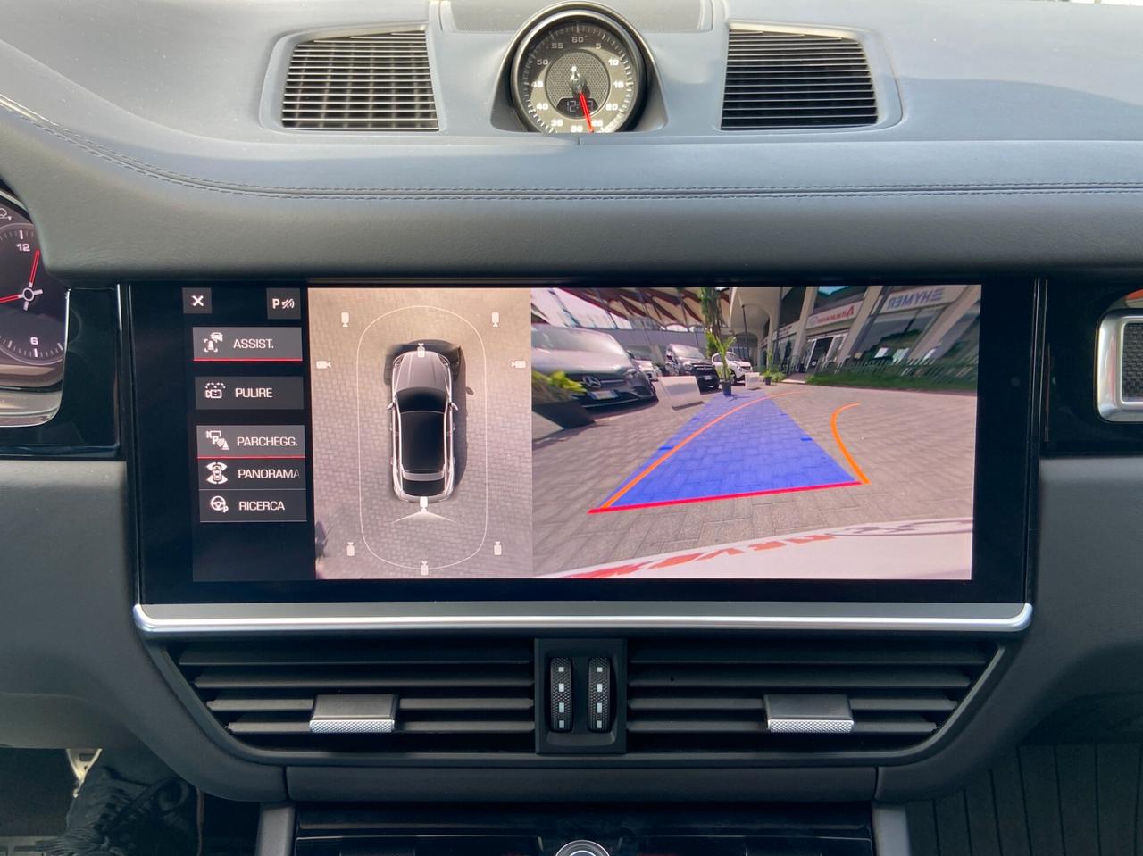 Porsche Cayenne Coupe 4.0 GTS tiptronic