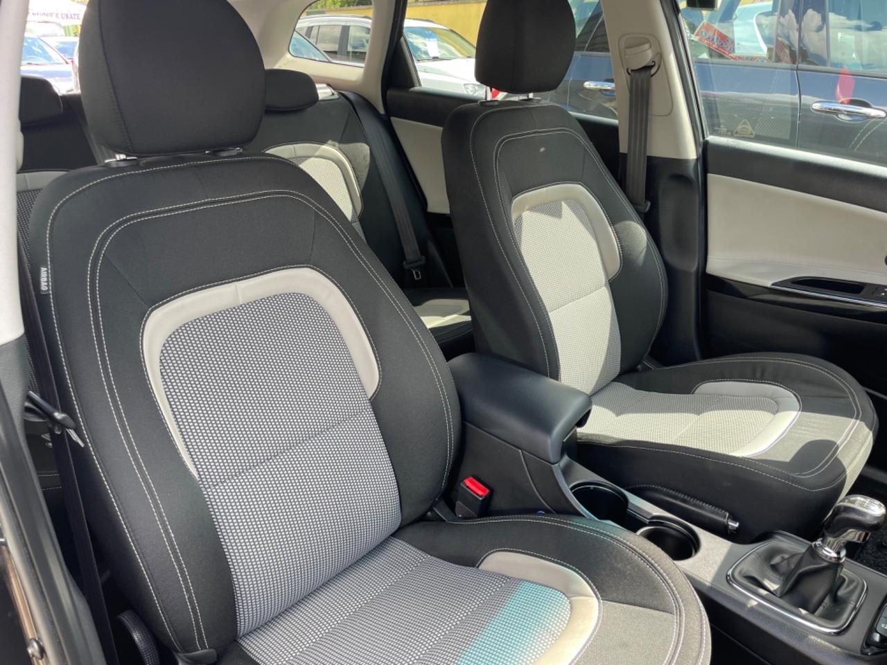 KIA CEED 1.6 DIESEL 110 (CV) 2015
