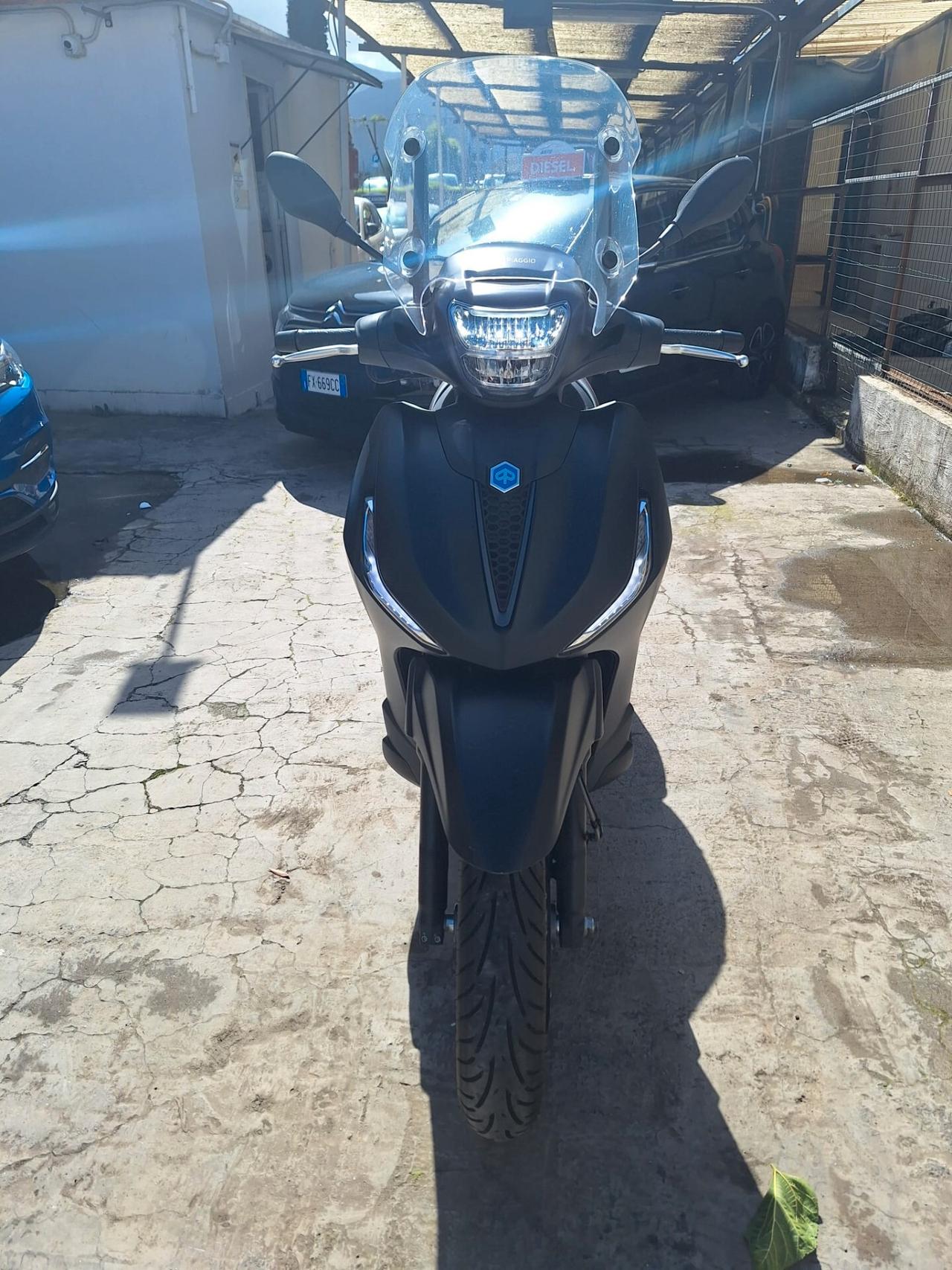Piaggio Beverly 400 i.e. sport
