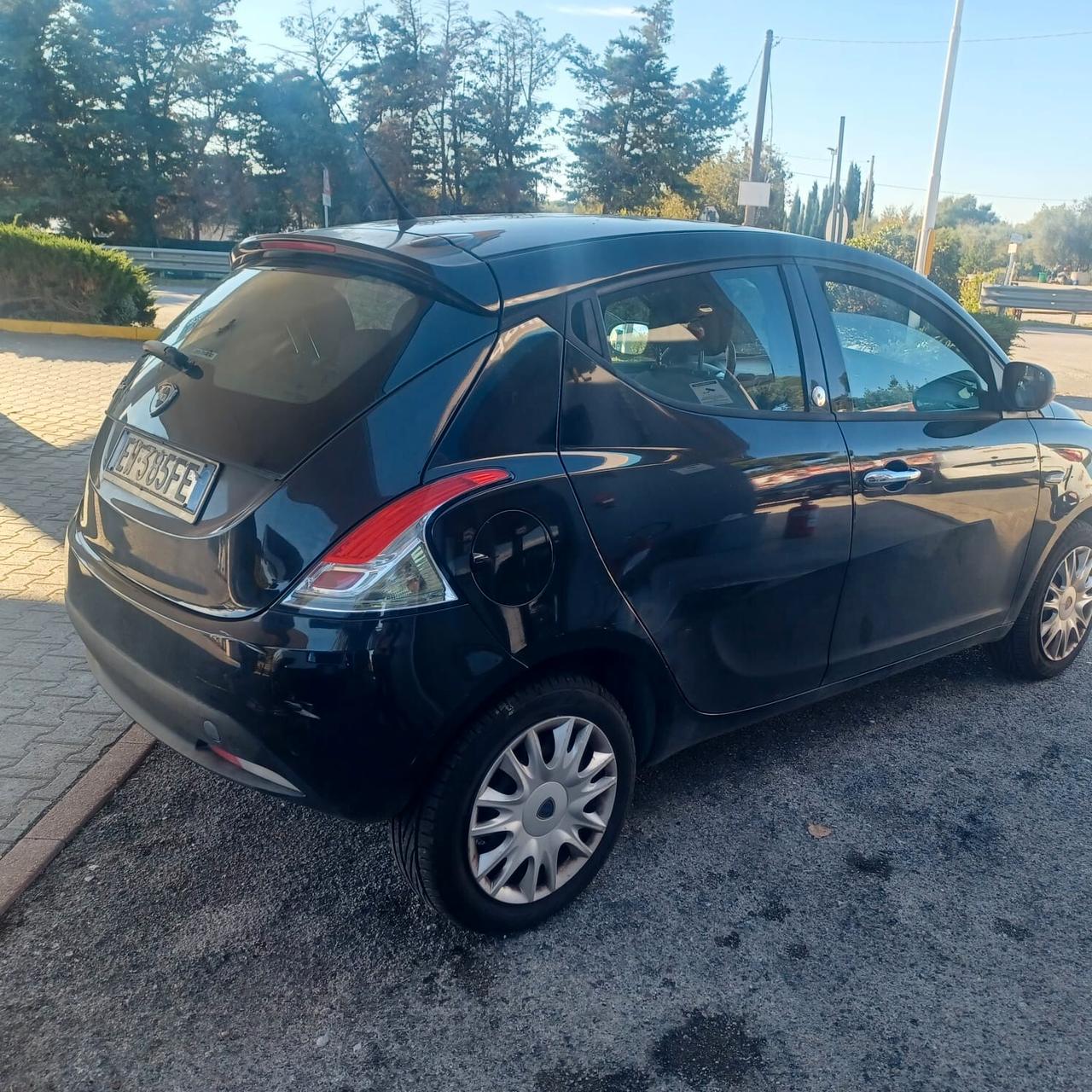 INDISTRUTTIBILE LANCIA Y 1.2 GPL NEOPATENTATI