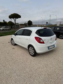 Opel Corsa 1.2 5 porte Club