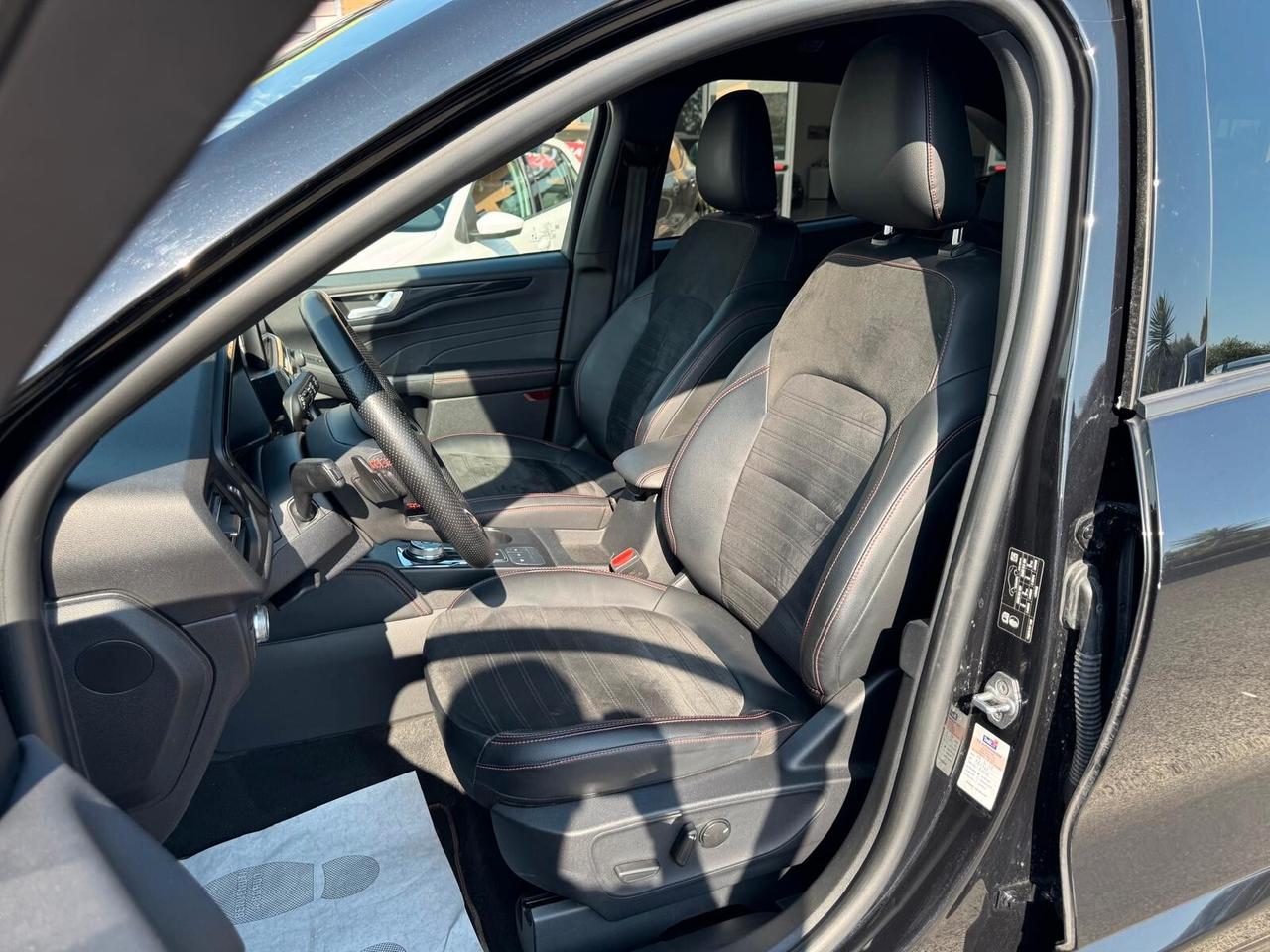 Ford Kuga 2.0 EcoBlue 120CV aut. AWD ST-Line X