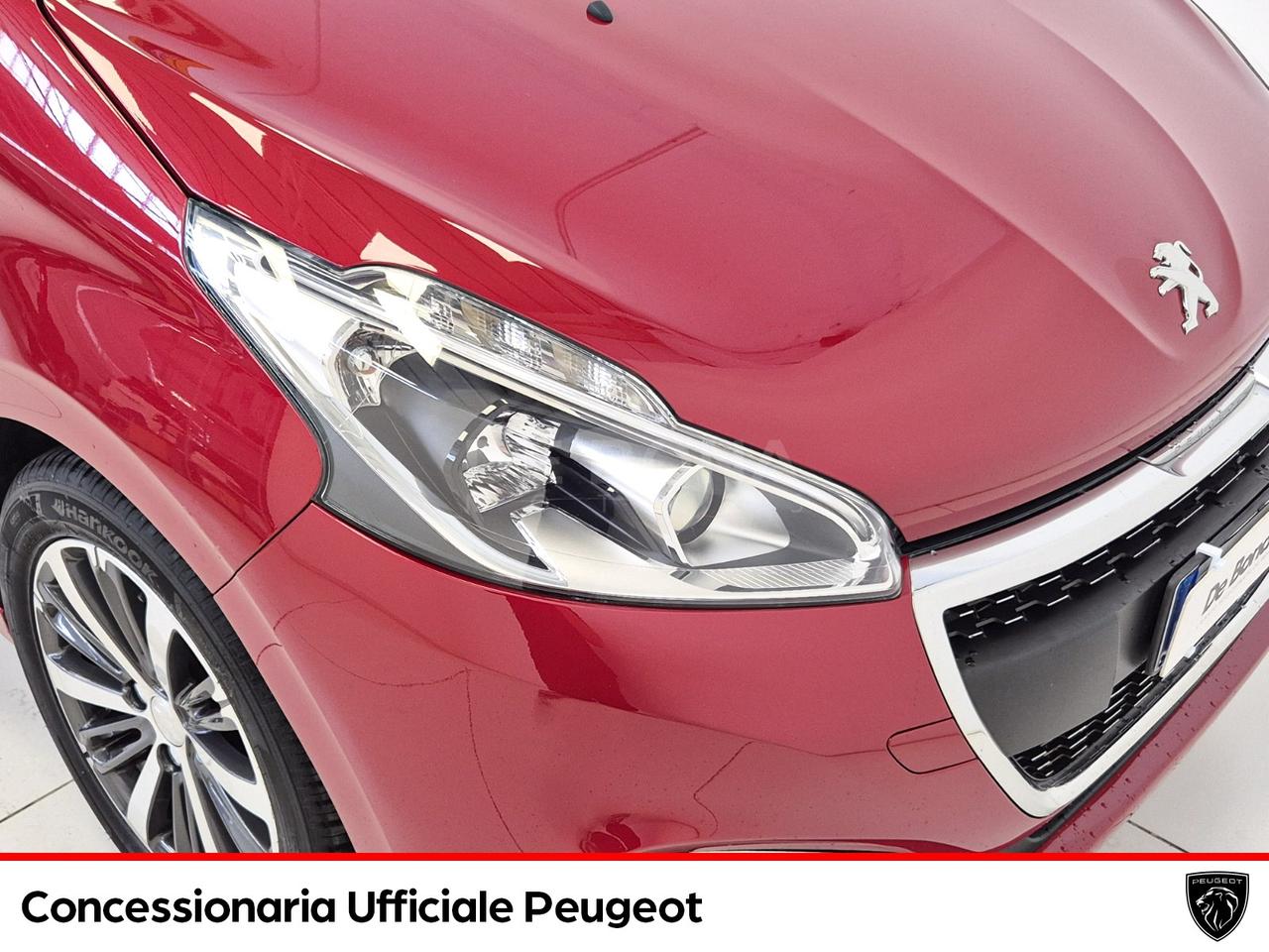 Peugeot 208 5p 1.2 puretech allure 82cv