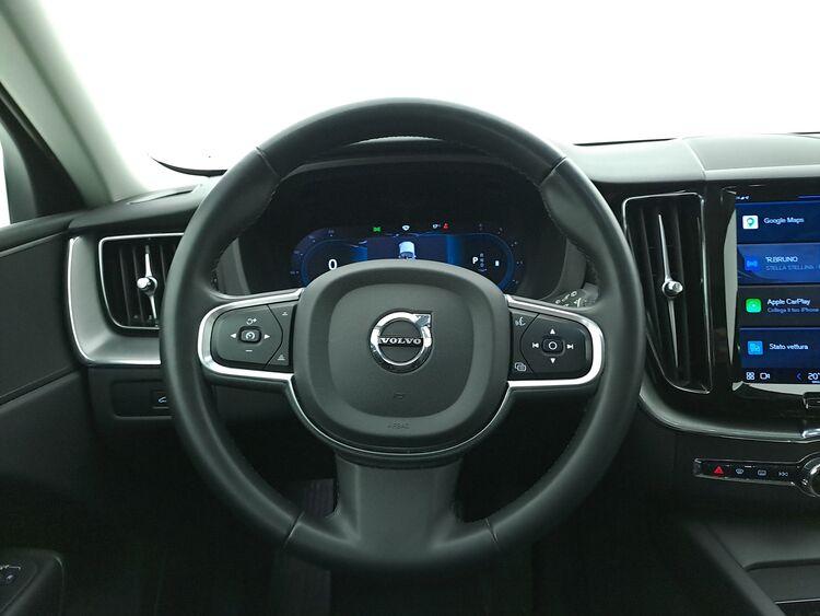Volvo XC60 B4 Core automatico BR924537 2.0 Mild Hybrid 197CV