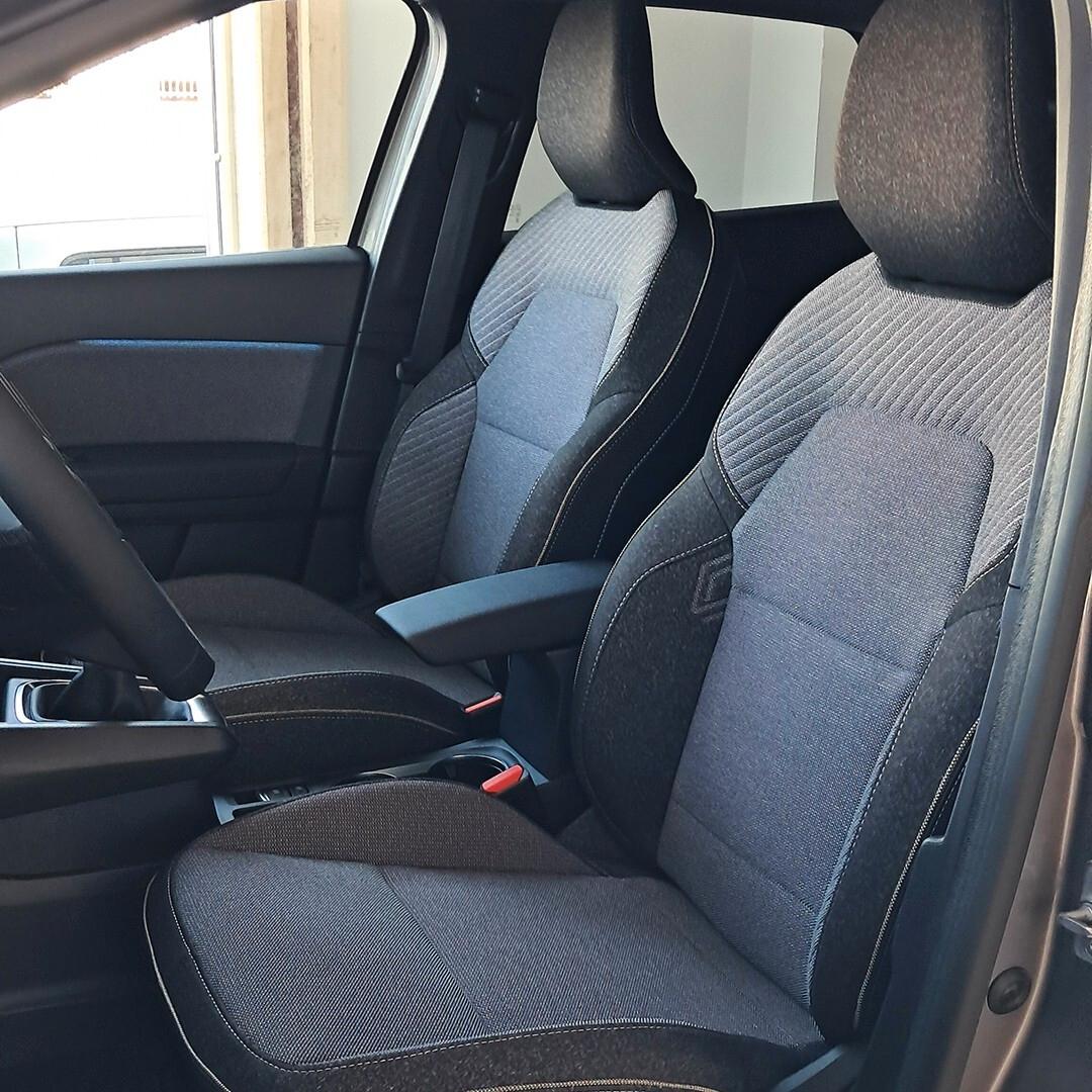 Renault Captur ECO-Gpl 100 CV Techno bicolore km0 2025