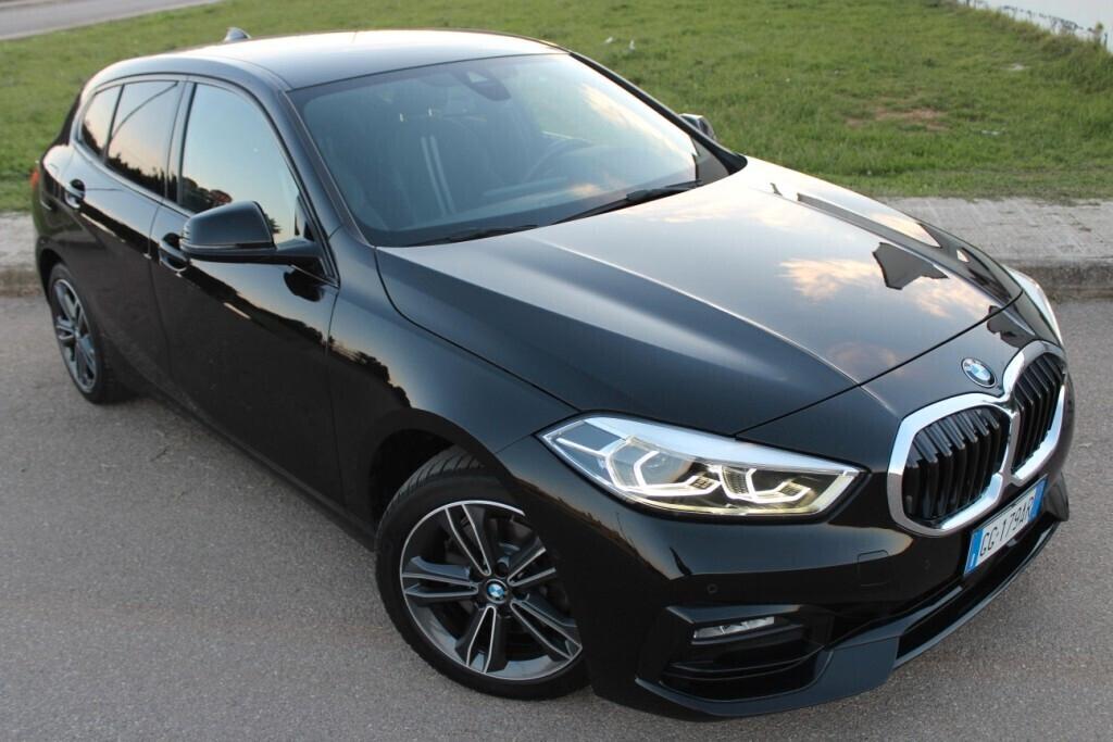 BMW Serie 1 Sport 118 d *FULL LED *Luci Ambiente