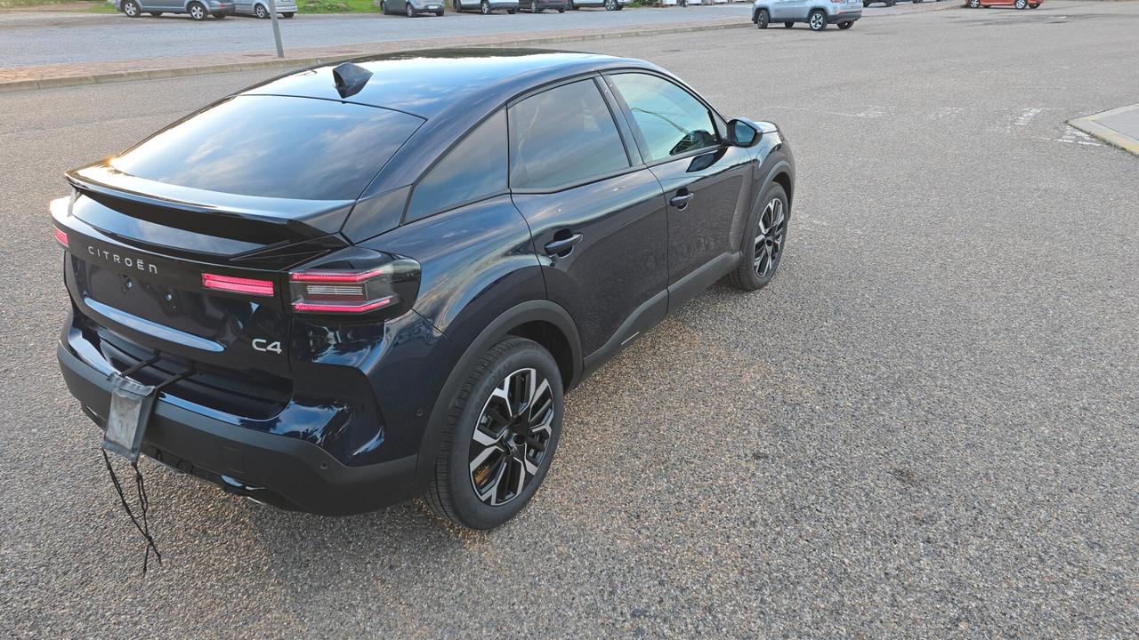 Citroen C4 Hybrid 136 e-DCS6 Max