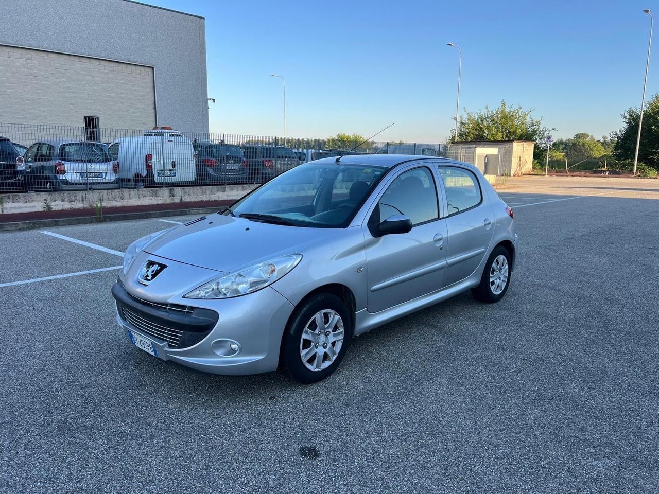 Peugeot 206 Plus 1.1 60CV 5p. Urban ECO GPL