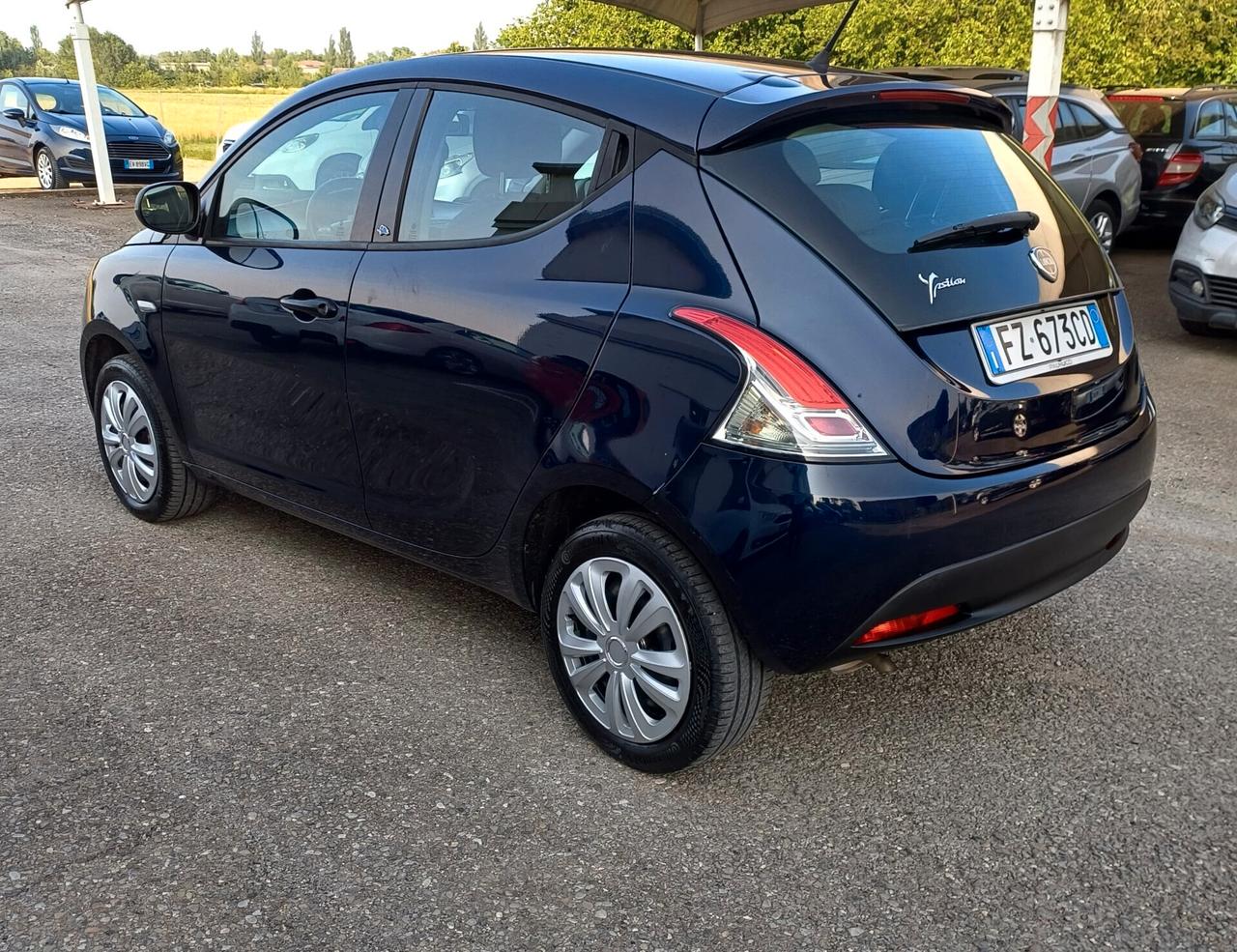 Lancia Ypsilon 1.2 69 CV 5 porte GPL Ecochic Platinum