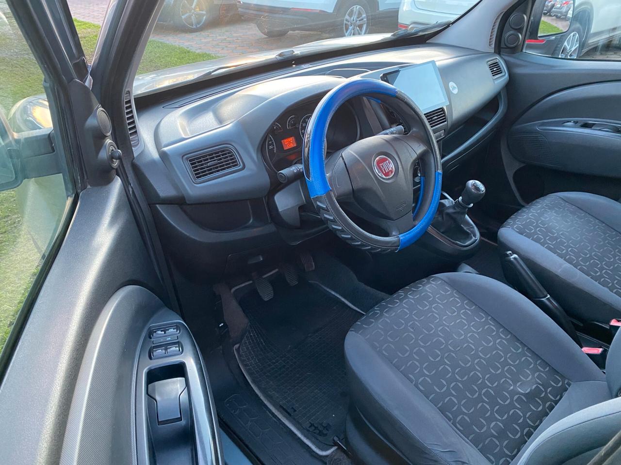 FIAT - Doblò - 2.0 Mjt 16V Emotion - 7 POSTI - NEOPATENTATI - FINANZIABILE