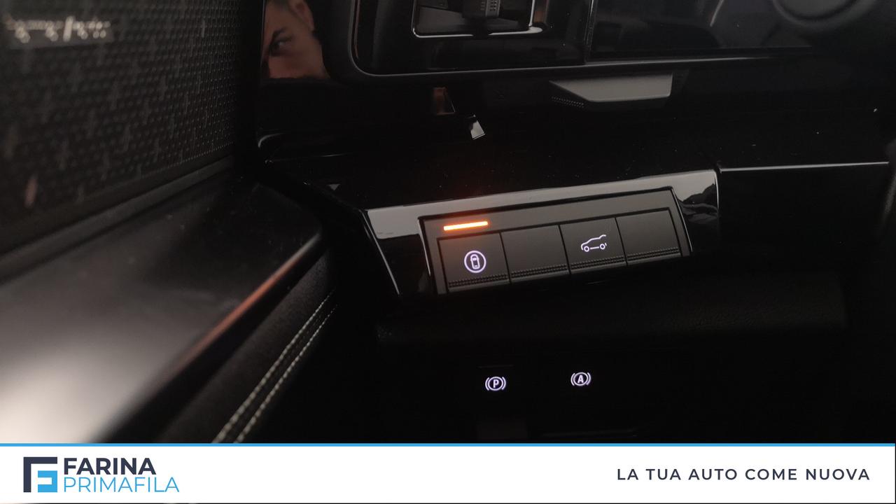 RENAULT NUOVO AUSTRAL iconic MY24 E-Tech full hybrid 200