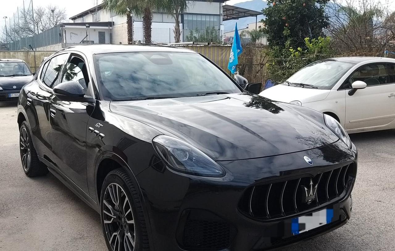 Maserati Grecale MHEV 300 CV AWD GT