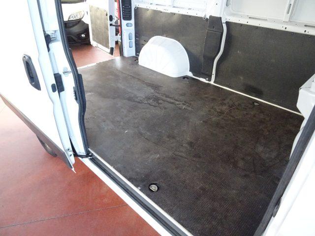 FIAT Ducato 33Q 2.3 MJT 160CV PMedio-TMedio Furgone L2H2