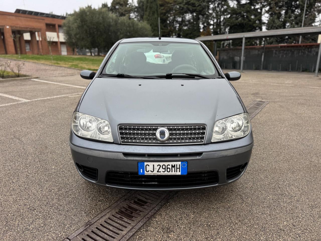Fiat Punto 1.2 16V 3 porte Emotion GPL