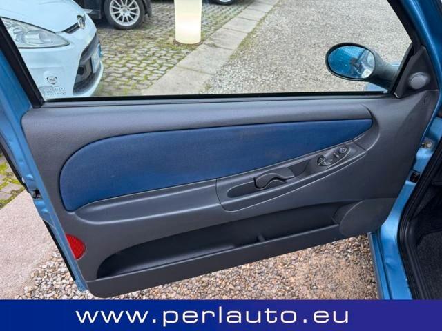 Lancia Y 1.2i 16V cat LS CAMBIO AUTOMATICO