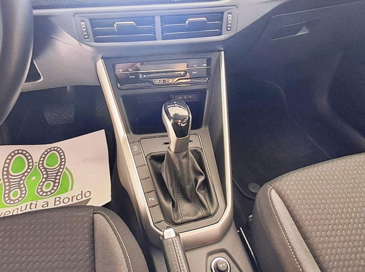 VOLKSWAGEN Polo 1.0 TSI DSG Life