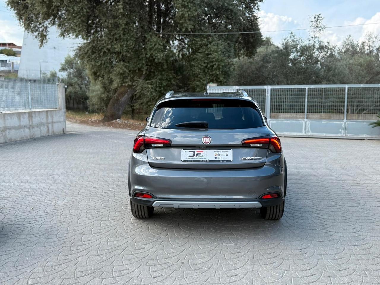 Fiat Tipo 1.6 Mjt S&S 5 porte Cross