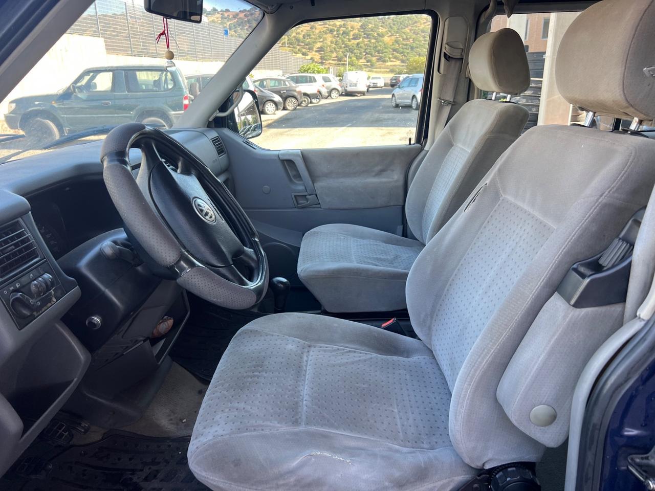 Volkswagen Transporter T4 2.5 TDI