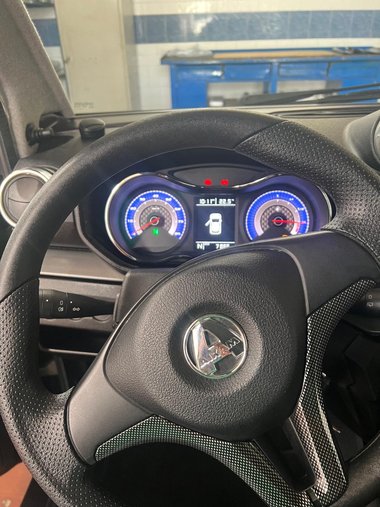 Aixam city Ambiton gto full black matt 2024 7500 km
