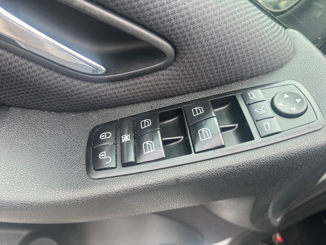 Mercedes-benz A 150 A 150 5P. Avantgarde 2009