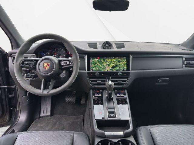 PORSCHE Macan 2.0 T