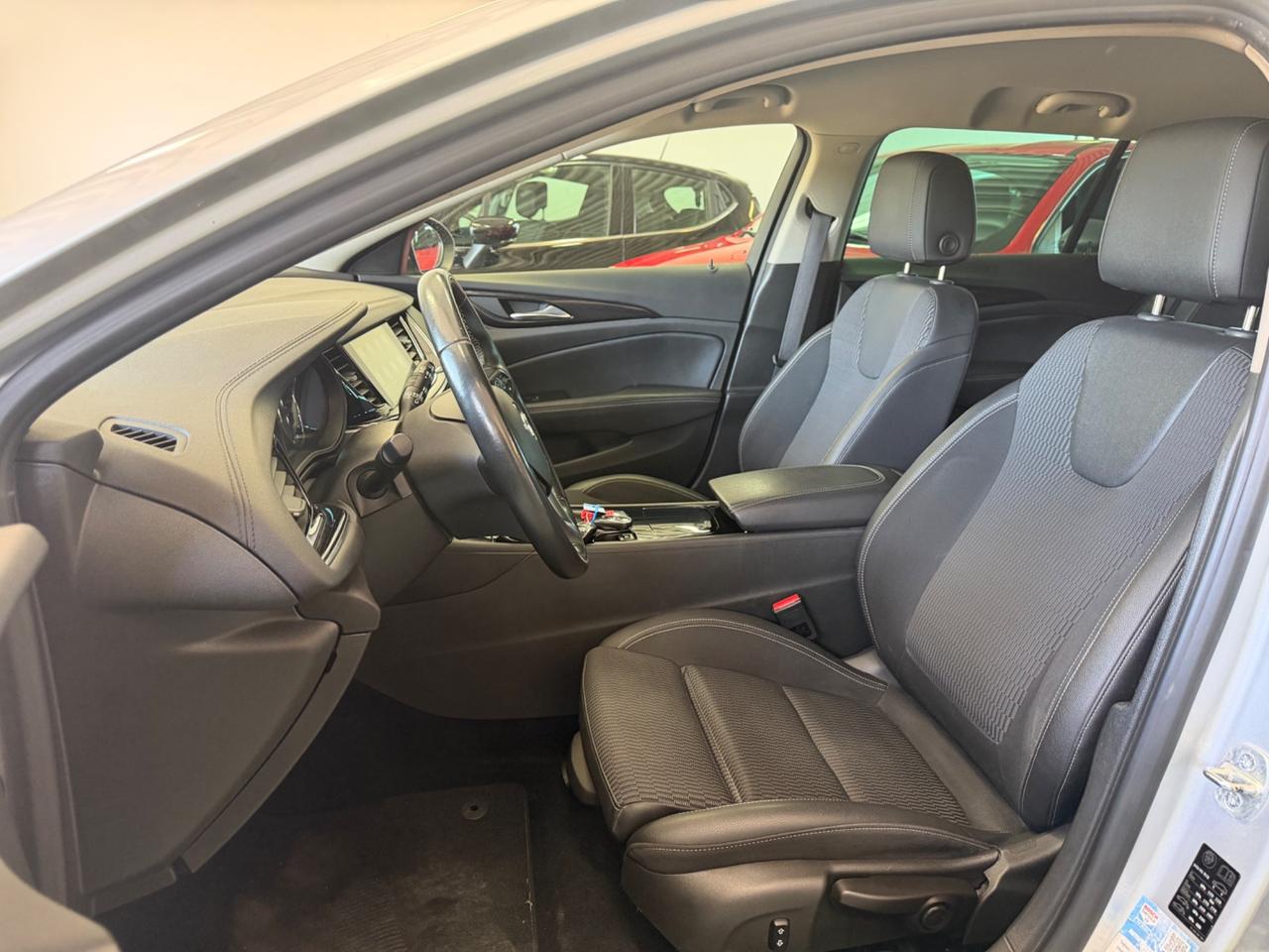 Opel Insignia 2.0 CDTI S&S aut. Sports Tourer Business