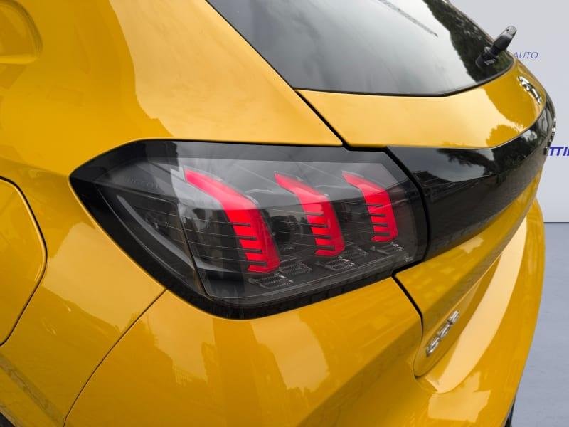PEUGEOT 208 PURETECH 100 STOP&START 5