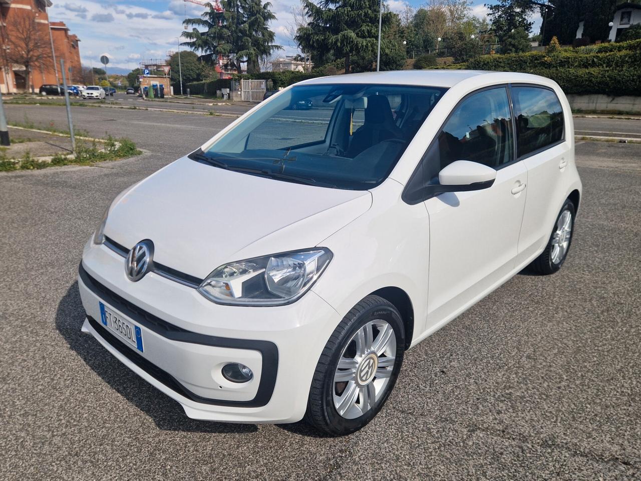Volkswagen up! 1.0 75cv 5 porte 93 mila km