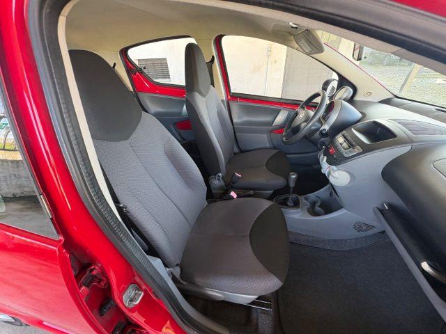 TOYOTA Aygo 1.0 12V VVT-i 5 porte OK NEOPATENTATI 5 PORTE