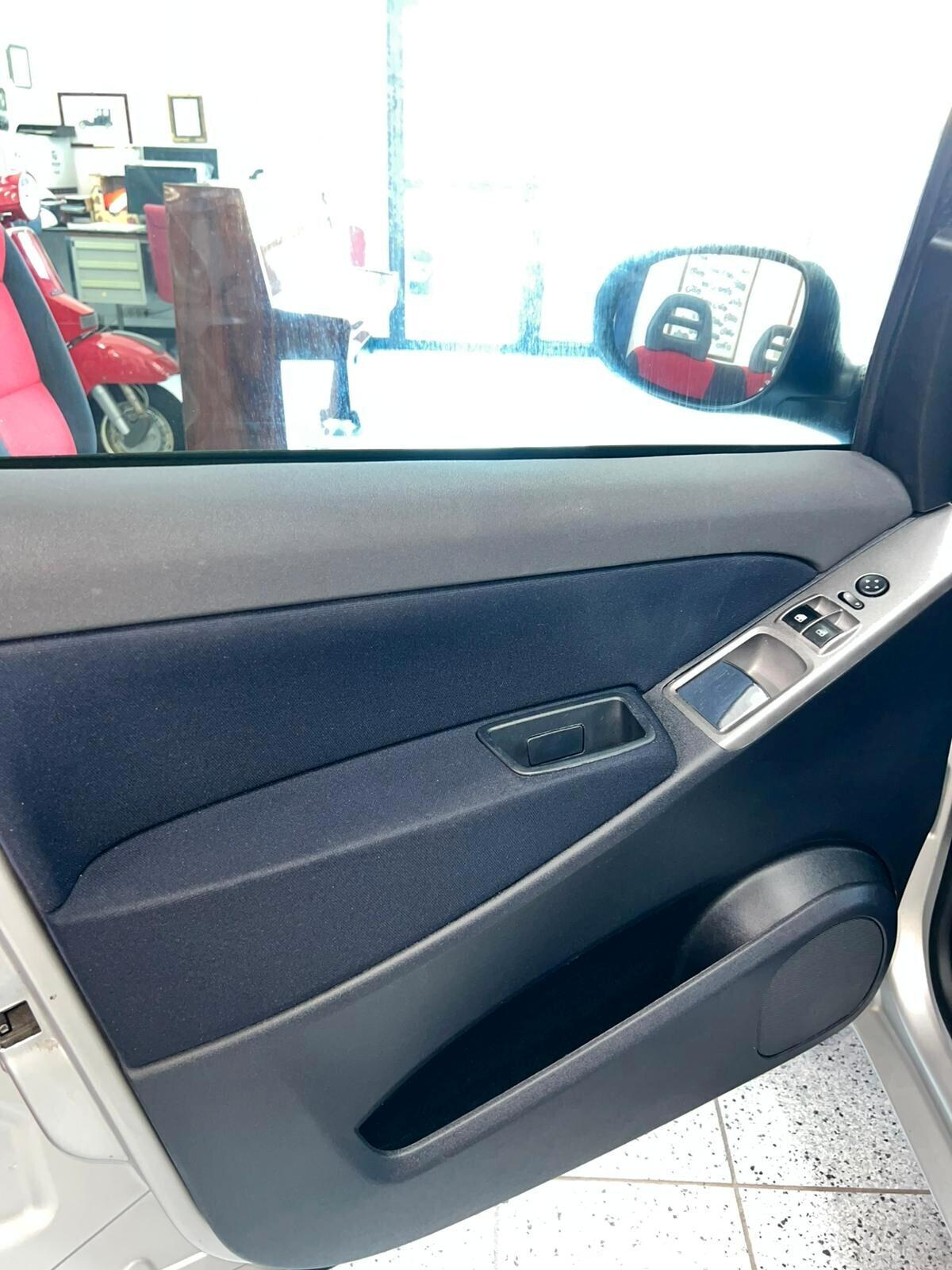 Lancia MUSA 1.3 Mjt 16V 95 CV S&S DPF Oro