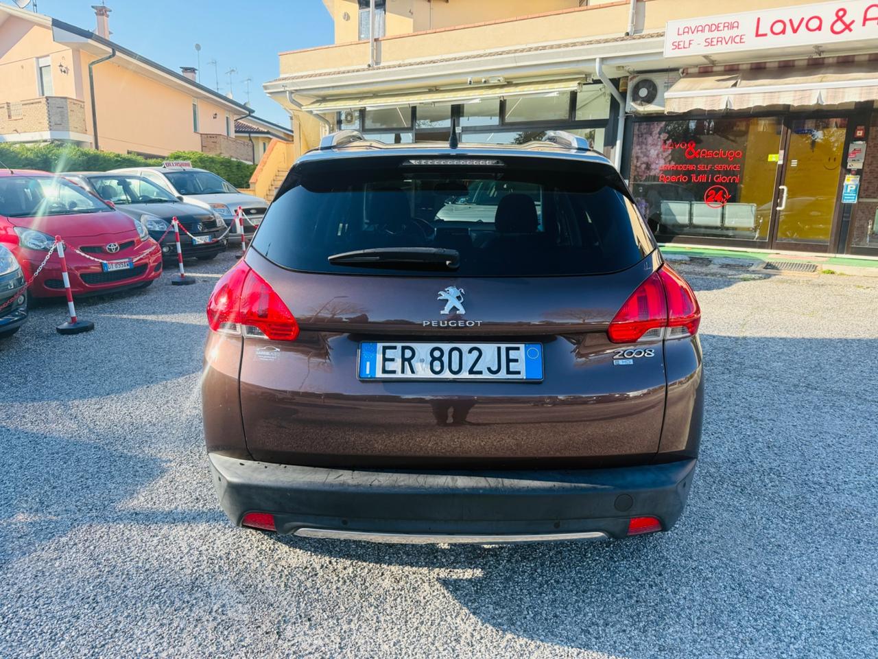 Peugeot 2008 1.6 e-HDi 115 CV Stop&Start Allure