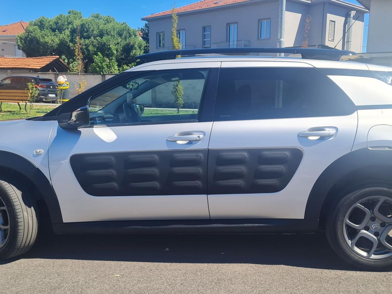 Citroen C4 Cactus 1.6 Blue HDi 100 shine #6620