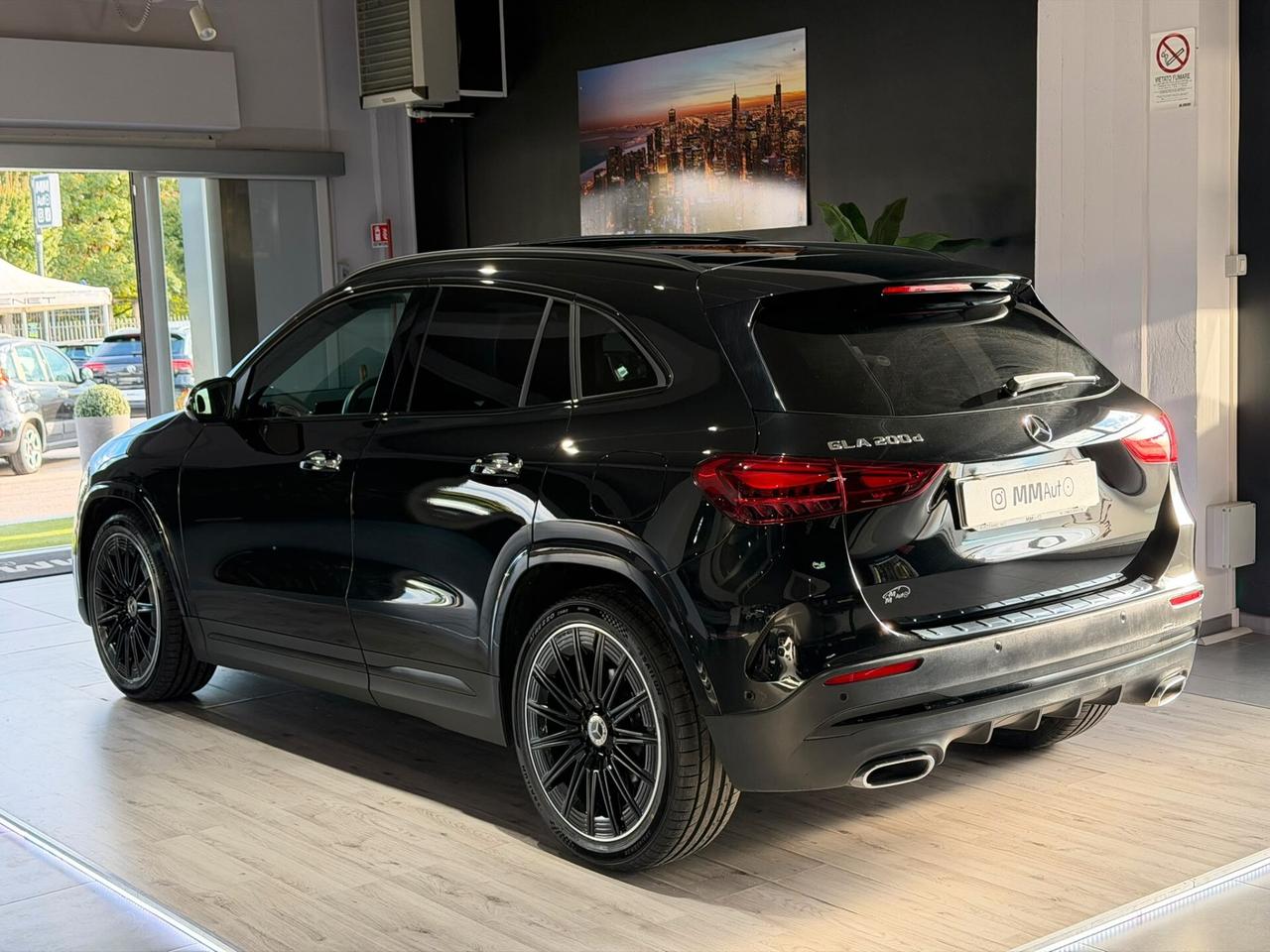 Mercedes-benz GLA 200 d Premium AMG Night Edition