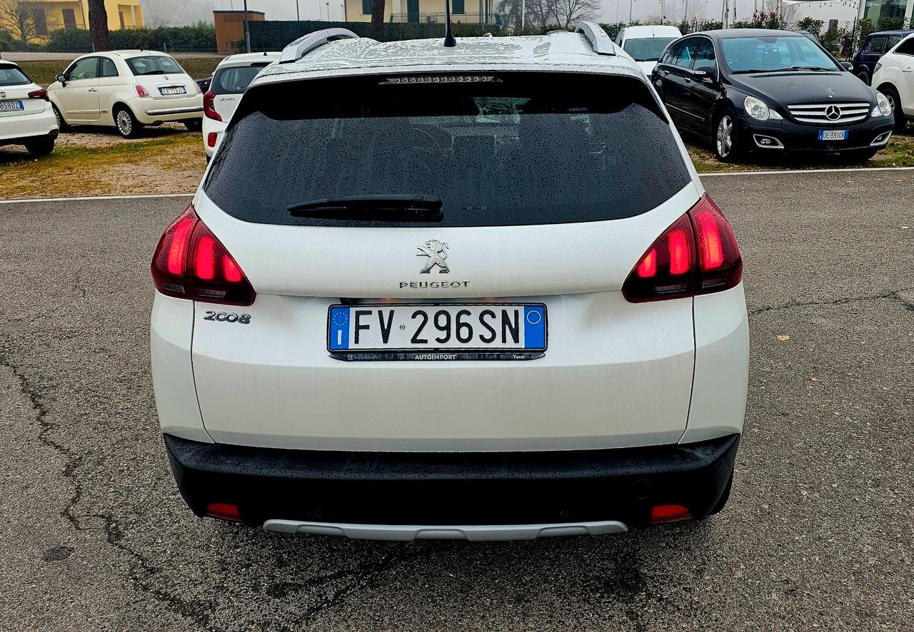 Peugeot 2008 BlueHDi 120 S&S Allure