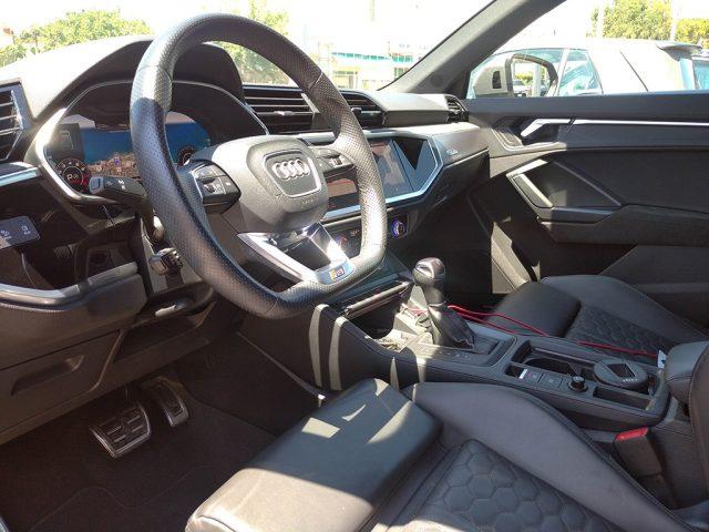 AUDI RS Q3 SPB quattro S tronic 2.5 quattro s-tronic