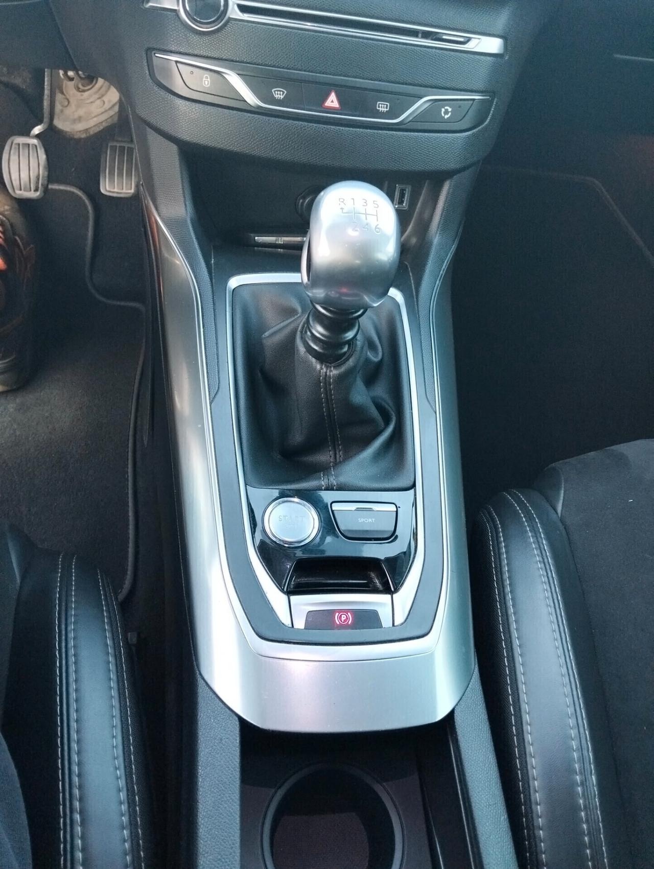 Peugeot 308 BlueHDi 150 S&S Allure