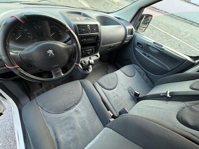 Peugeot Expert 2.0 HDi 130cv.