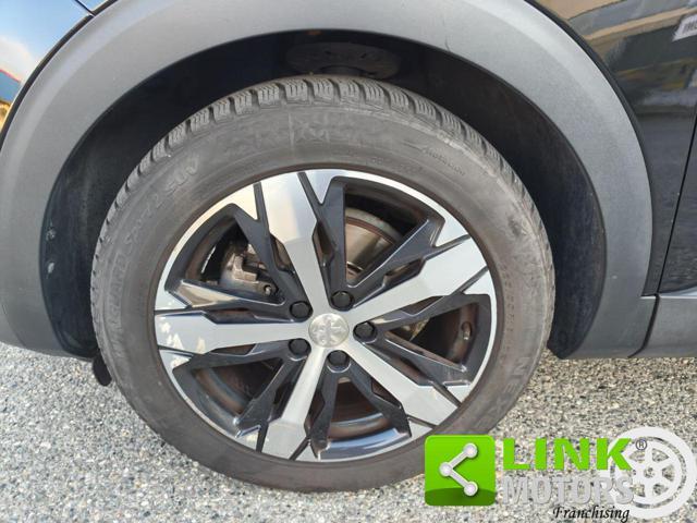 PEUGEOT 3008 BlueHDi 120 S&S Allure