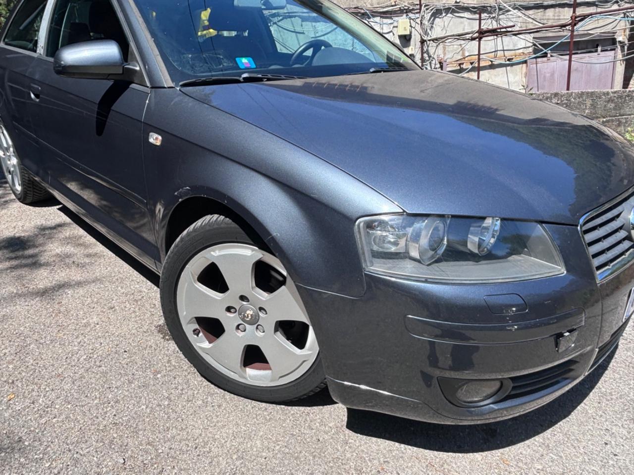 Audi A3 1.6 Attraction pelle