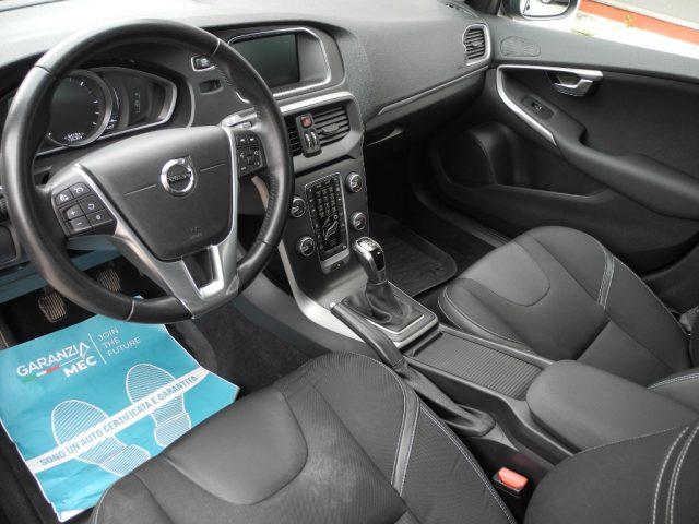 VOLVO V40 D2 Business Plus -OK NEOPATENTATI- UNICA PROPR.