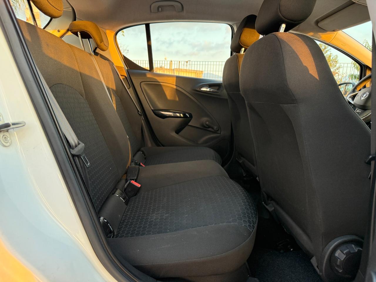 OPEL CORSA ANNO 2016 1.4 BENZ/GPL CASA MADRE 90CV