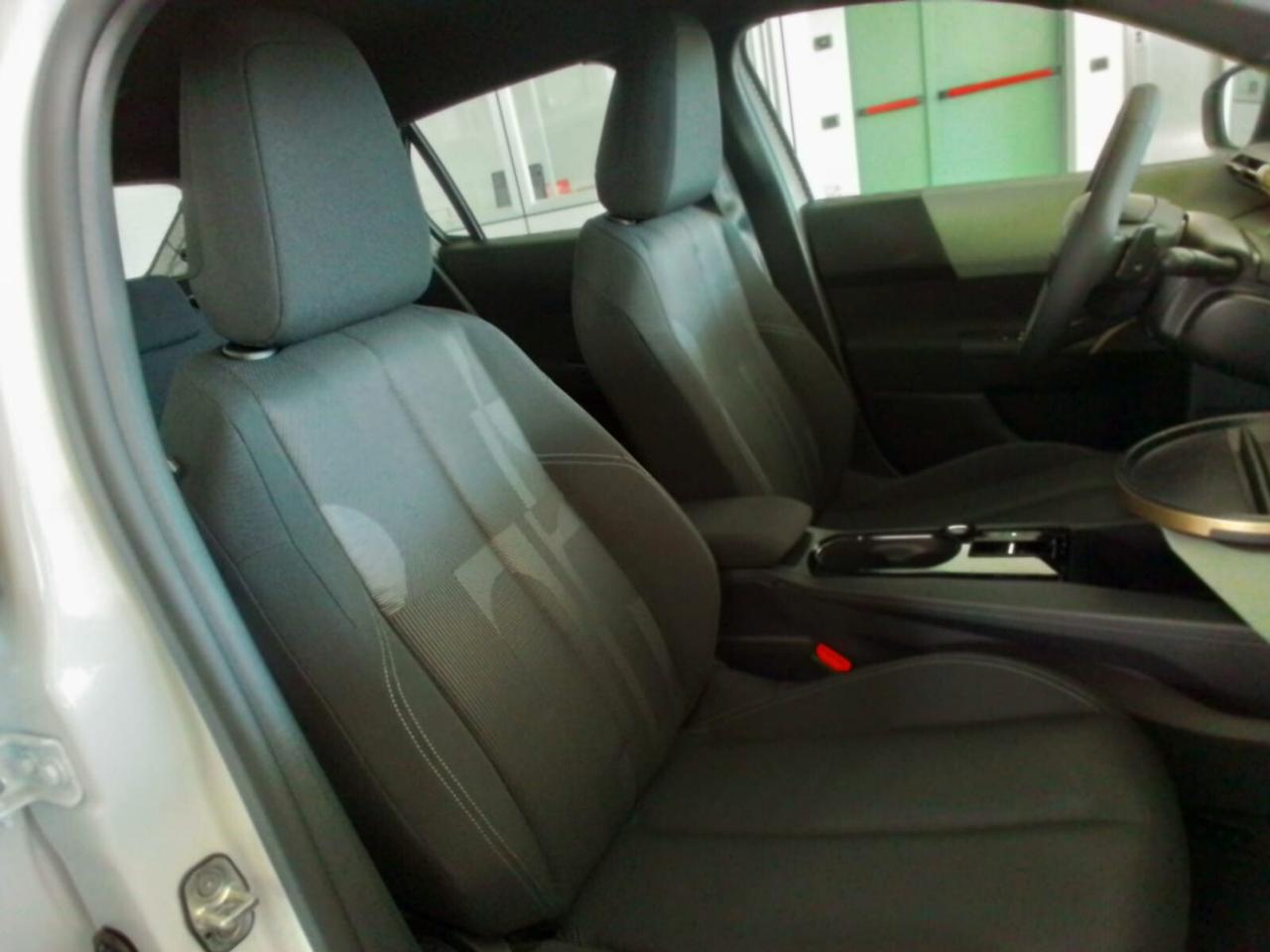 Lancia Ypsilon 1.2 HYBRID 100cv
