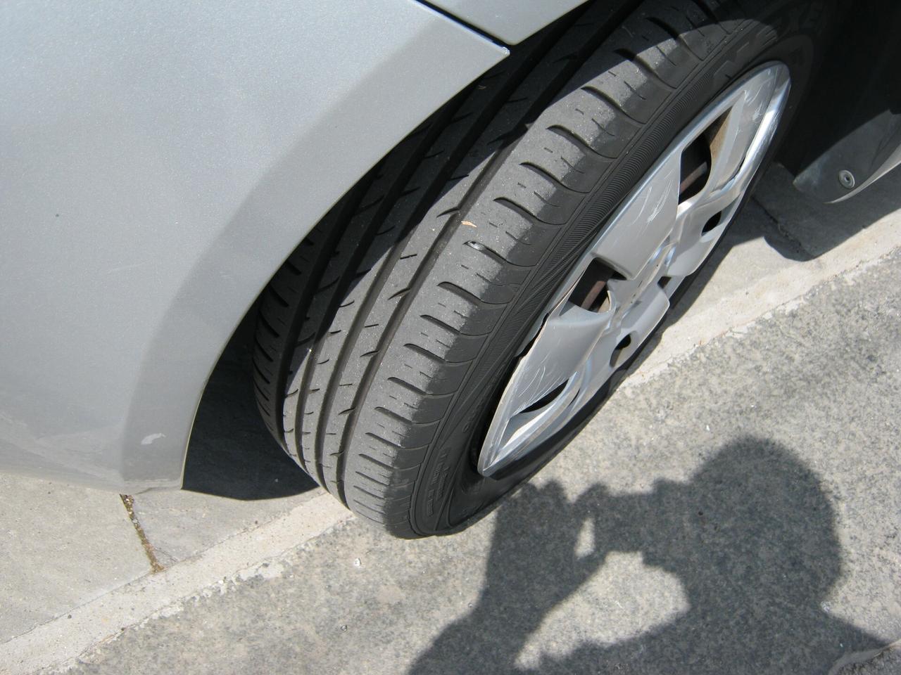 Toyota Yaris 1.0 3 porte